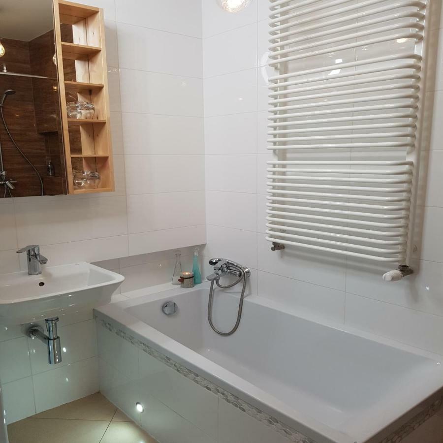 Apartament Zwyciestwa Gliwice Dış mekan fotoğraf